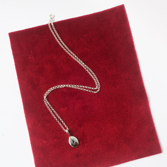 Elsa Pendant & Chain