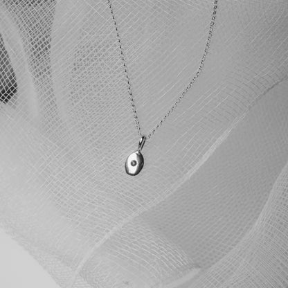 Elsa Pendant & Chain